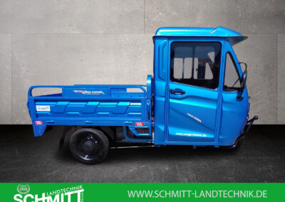 Seitenansicht des Cargo Runner Mega in Blau